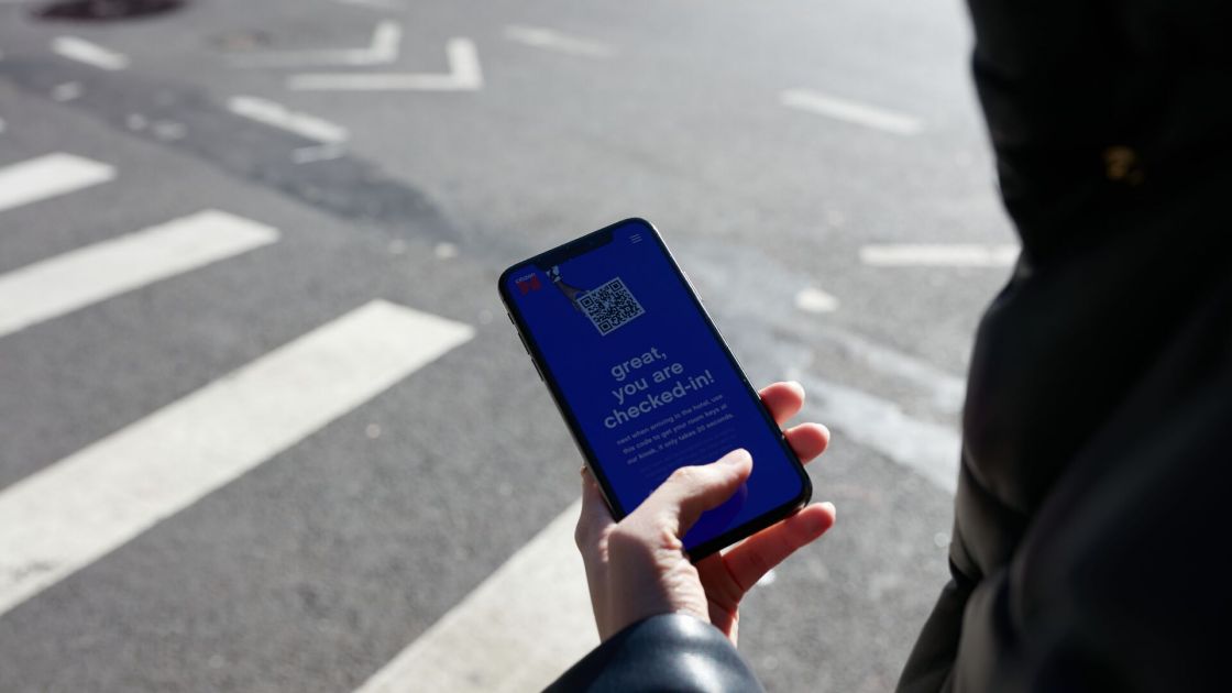 citizenM app